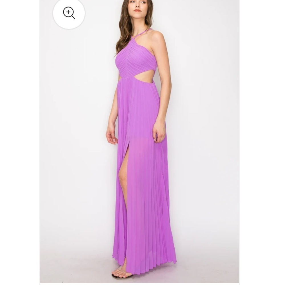 NWT Minuet Lilac Delia Halter Pleated Chiffon Maxi Dress